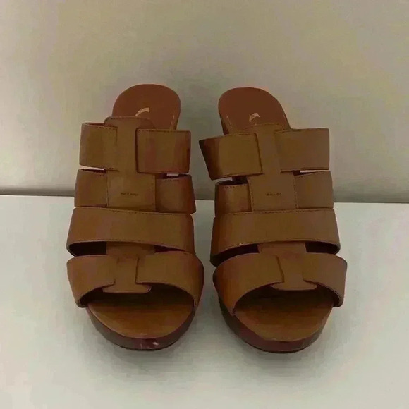 Ronay Brown Sandal Heels - Picture 2 of 10